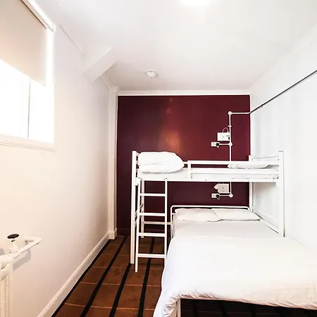 Safestay Charing Cross Hotel 3*
