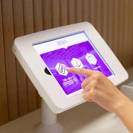 Hotel Yotel 4*
