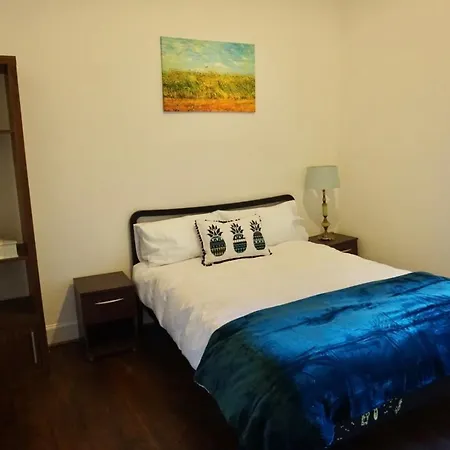 Ba Aparthotel