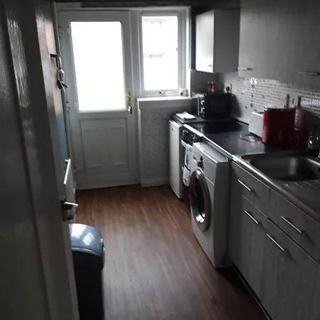 Hardgate Gardens Apartment Glasgow