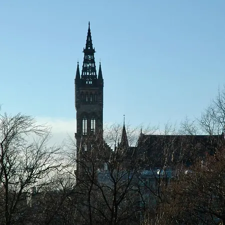 아파트 The Cluthar - Ground Floor West End Centre Rockvilla Flat & Parking *