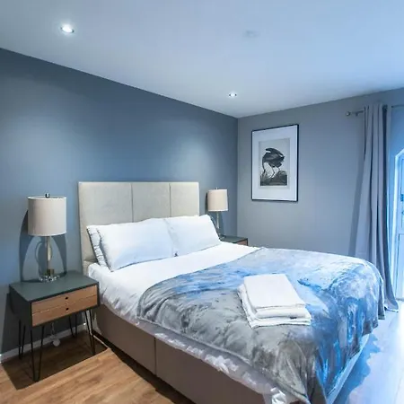 アパート Stunning 2 Bed Merchant With Residents Parking グラスゴー