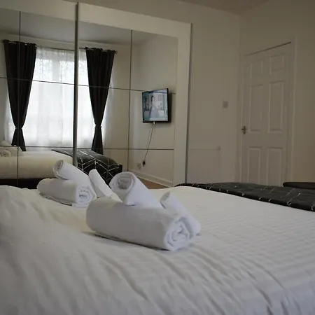 Lovely D&n Apartment Glasgow