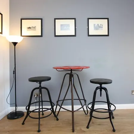 Apartment Bijou Merchant With Parking Glasgow