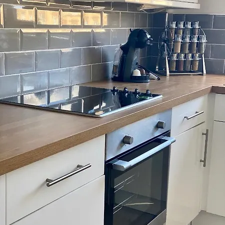 Apartment 2 Bedroom At Secc Hydro Free Parking *