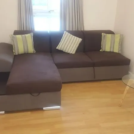 Mgh Barrowlands B Apartment Glasgow