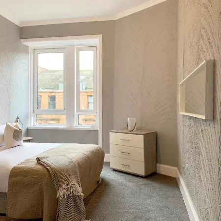 Queen Elizabeth Upper