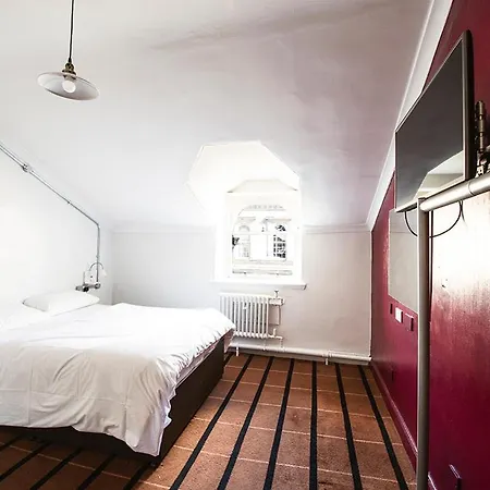 Safestay Charing Cross Hotel