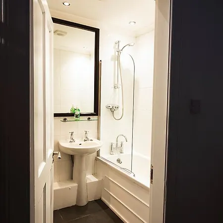 Hotel Safestay Charing Cross 3*