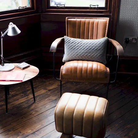 Διαμέρισμα Beautiful, Traditional 2 Bed Flat W Free Parking - Pass The Keys *