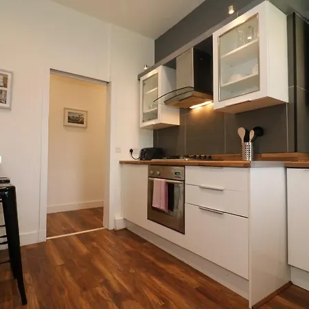 Signature - Railway Apartment