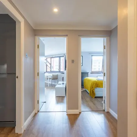 Stunning 1 Bed Merchant With Parking Apartamento *