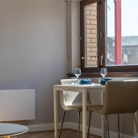 Stunning 1 Bed Merchant With Parking Appartement Glasgow