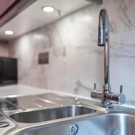 Apartamento Stunning 1 Bed Merchant With Parking