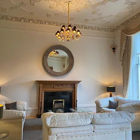 Perfect In The Park Apartment