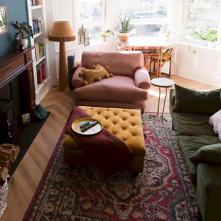 Pass The Keys Quirky, Cosy, Entire Flat In Trendy Area * Glasgow