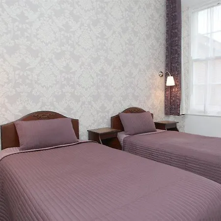 Number 52 Charlotte Street Отель