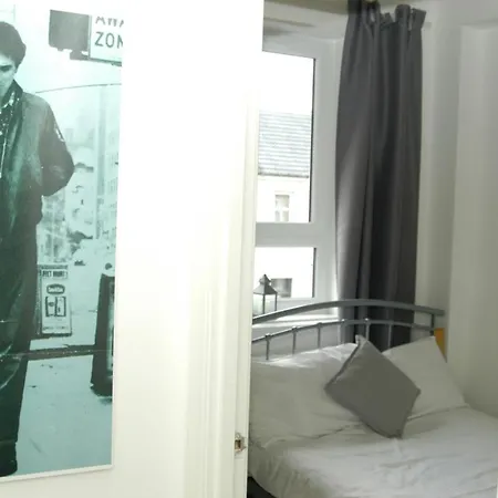 Elder Park Apartment Glasgow