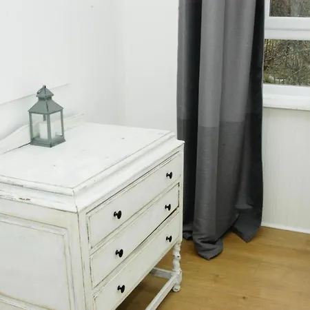 Elder Park Apartment