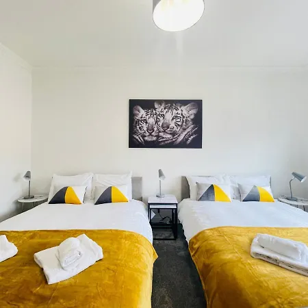 Cardonald Holiday home