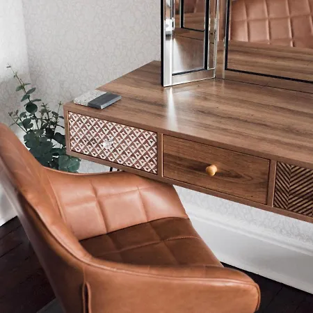 Beautiful, Traditional 2 Bed Flat W Free Parking - Pass The Keys Διαμέρισμα Γλασκώβη