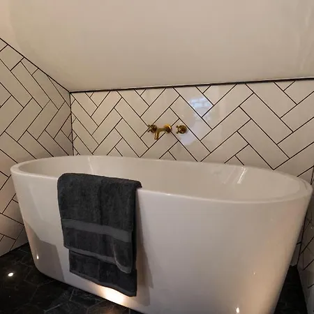 Apartmán Loft On The Crescent - 5 Star Scottish Luxury - Prime West End Location *