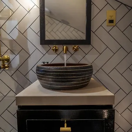 Apartmán Loft On The Crescent - 5 Star Scottish Luxury - Prime West End Location *