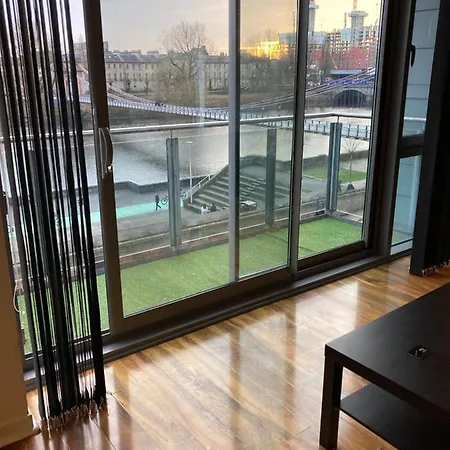 Lägenhet Riverview Glasgow