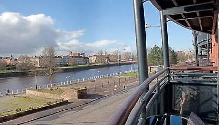 Clyde View * Glasgow