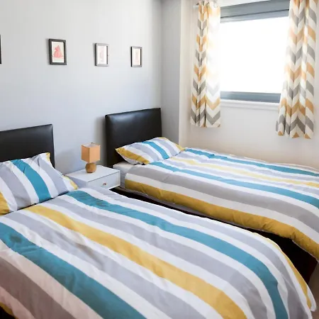 Appartamento Pass The Keys Lovely 2 Bed Flat In Harbour, West End *