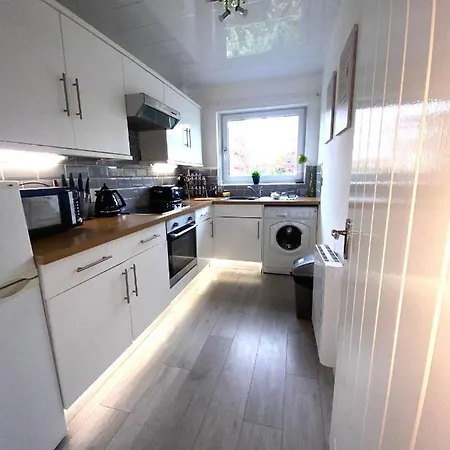 Daire 2 Bedroom At Secc Hydro Free Parking