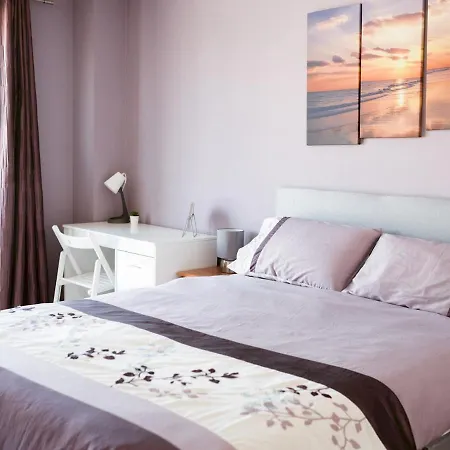 Pass The Keys Lovely 2 Bed Flat In Harbour, West End * Glasgow
