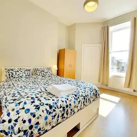 West End, 3 Bedroom Apt, Close To Sec, Hydro, City Centre And Motorway Glasgow