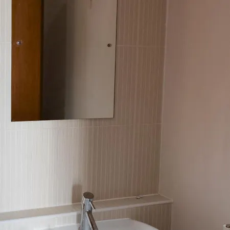 Pass The Keys Lovely 2 Bed Flat In Harbour, West End * Glasgow