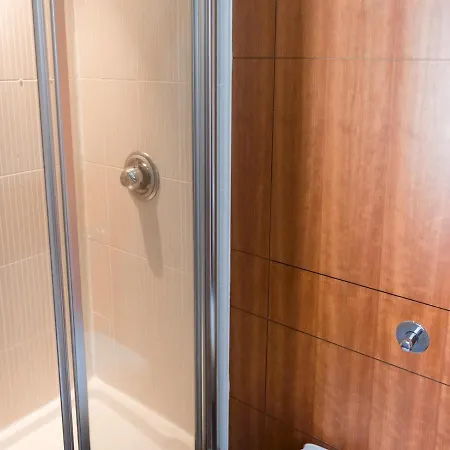 Pass The Keys Lovely 2 Bed Flat In Harbour, West End * Glasgow