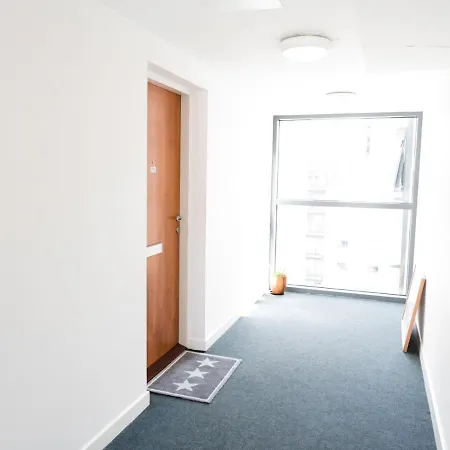 Pass The Keys Lovely 2 Bed Flat In Harbour, West End * Glasgow