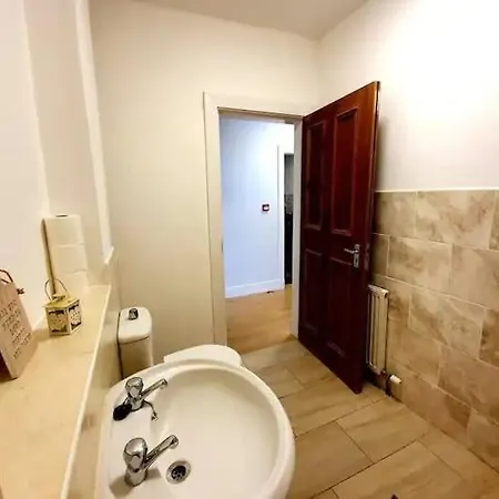 Apartment West End, 3 Bedroom Apt, Close To Sec, Hydro, City Centre And Motorway Glasgow