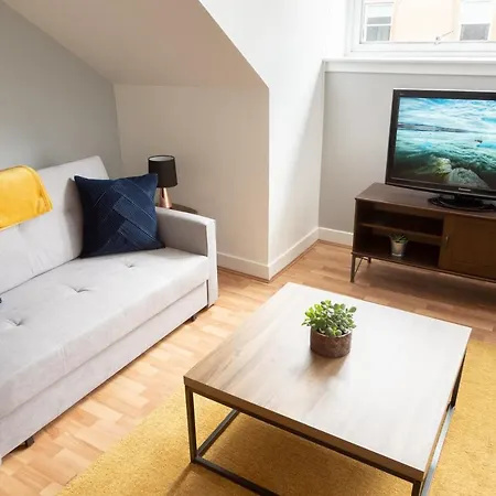Modern Merchant By George Square Apartment