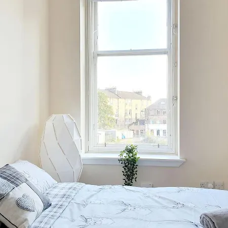 Gorgeous, Light & Airy In The Heart Of The West End, Close To Sec And Hydro Apartment Glasgow