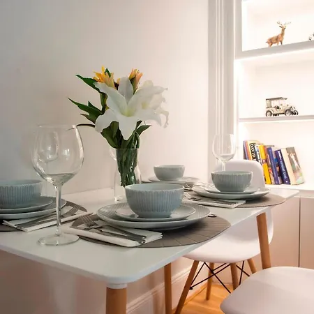 Appartamento Pass The Keys Stylish 2 Bed In Heart Of West End Glasgow