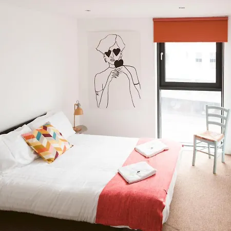 Pass The Keys Lovely 2 Bed With Parking Next To Secc Hydro * Glasgow