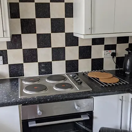 Charing Cross Apartment