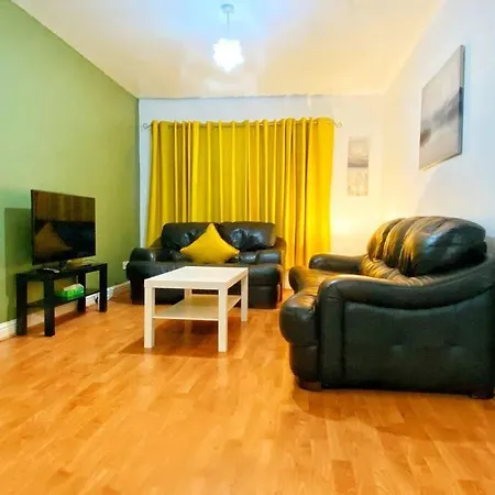 Cozy Nights - Shields Rd Apartment Glasgow