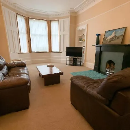 Holiday home Large South Family - Free Parking *