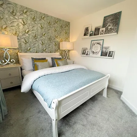 Holiday home Newly Developed 3 Bedroom *