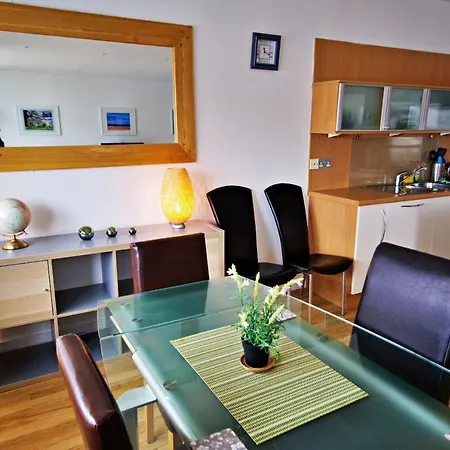 Hydro Secc 2 Bed Luxury