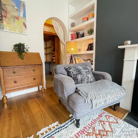 Apartment West End - Botanic Gardens Glasgow