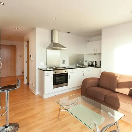 Executive 10th Floor Studio Flat Apartment