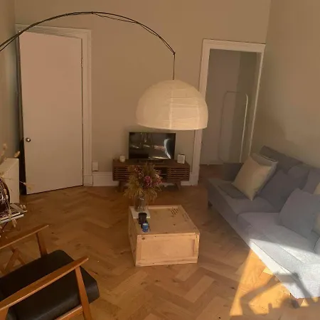 Stylish West End Apartment - Commonwealth Games Apartment Glasgow