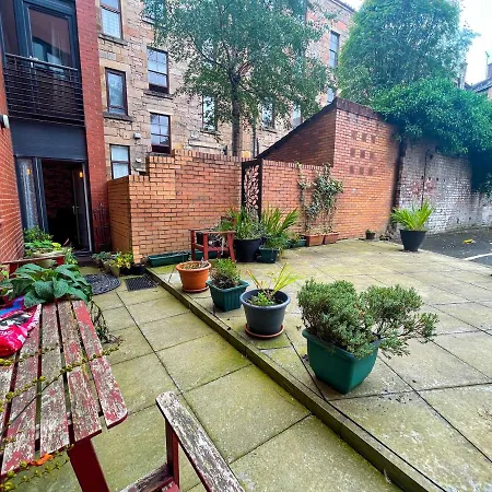 Lejlighed Kelvingrove 2 Bedroom - Private Parking